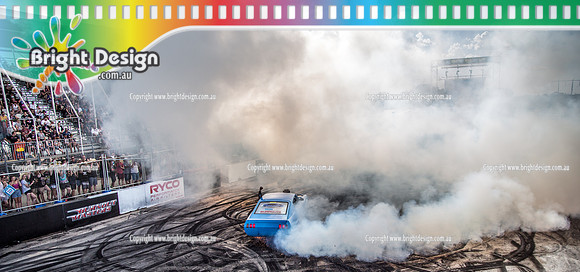 Summernats 32 Thursday 3 Jan 2019  BDMP1587  SKIDRAGIN BURNOUT