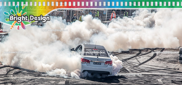 Summernats 32 Thursday 3 Jan 2019  BDMP1447  HELLRAZOR BURNOUT