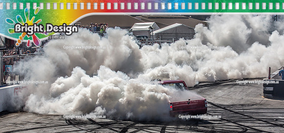 Summernats 32 Thursday 3 Jan 2019  BDMP1156 CHOP BURNOUT
