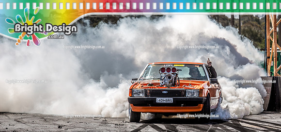 Summernats 32 Friday 4 Jan 2019  BDMP3152  4DH8RS BURNOUT