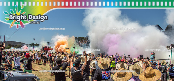 Summernats 32 Friday 4 Jan 2019  BDMP2506  WORLD RECORD BURNOUT CROWD