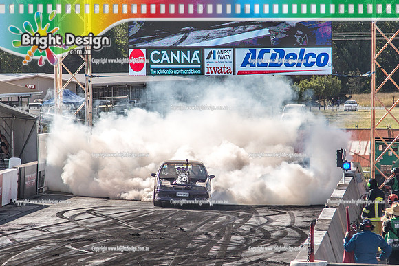 Summernats 32 Thursday 3 Jan 2019  BDMP1922  KARNGE BURNOUT