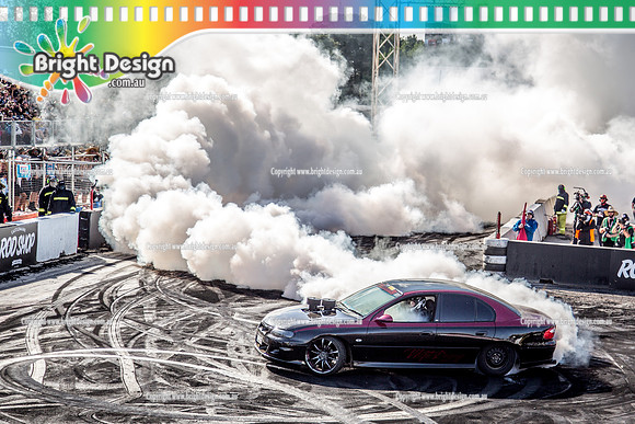 Summernats 32 Thursday 3 Jan 2019  BDMP1868  DAMAGE BURNOUT