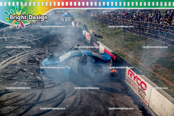 Summernats 32 Thursday 3 Jan 2019  BDMP1848 IH8FDS FIRE BURNOUT