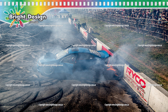 Summernats 32 Thursday 3 Jan 2019  BDMP1847 IH8FDS FIRE BURNOUT