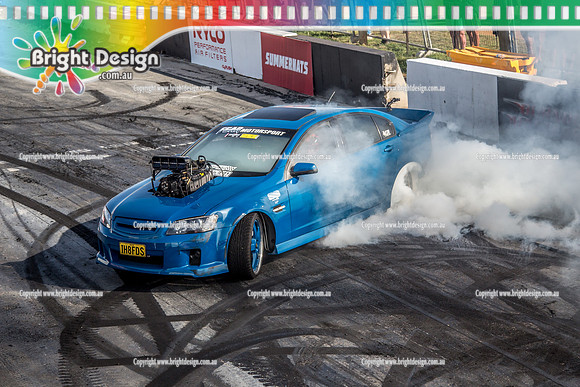 Summernats 32 Thursday 3 Jan 2019  BDMP1824  IH8FDS BURNOUT