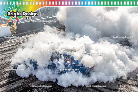 Summernats 32 Thursday 3 Jan 2019  BDMP1817   IH8FDS BURNOUT