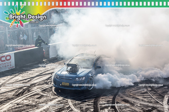 Summernats 32 Thursday 3 Jan 2019  BDMP1804  IH8FDS BURNOUT