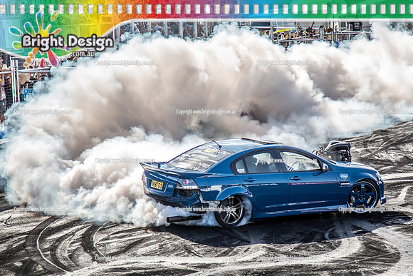 Summernats 32 Thursday 3 Jan 2019  BDMP1779   IH8FDS BURNOUT