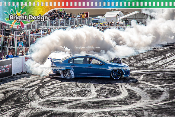 Summernats 32 Thursday 3 Jan 2019  BDMP1778  IH8FDS BURNOUT