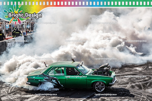 Summernats 32 Thursday 3 Jan 2019  BDMP1713    ONIT BURNOUT