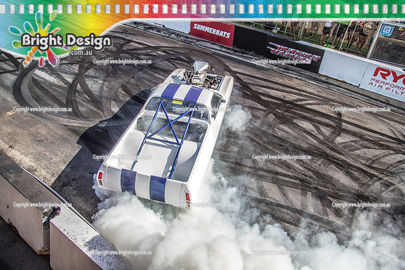 Summernats 32 Thursday 3 Jan 2019  BDMP1680  SKDUTE BURNOUT