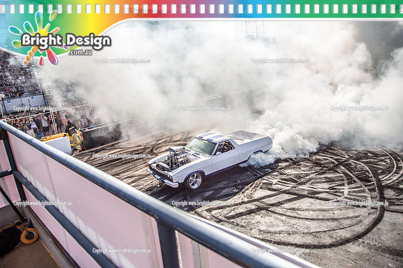 Summernats 32 Thursday 3 Jan 2019  BDMP1676  SKDUTE BURNOUT