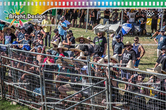 Summernats 32 Thursday 3 Jan 2019  BDMP1598  BURNOUT CROWD