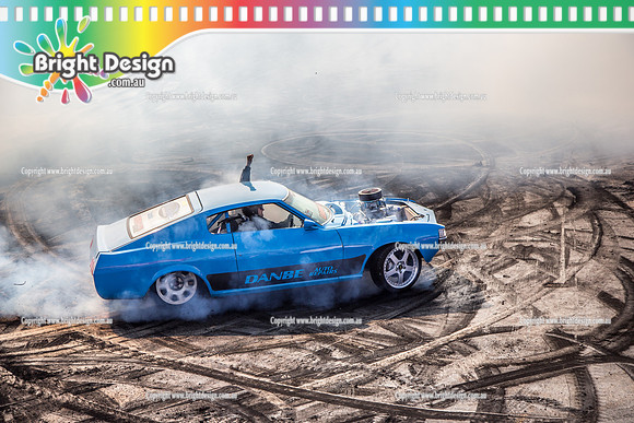 Summernats 32 Thursday 3 Jan 2019  BDMP1591  SKIDRAGIN BURNOUT