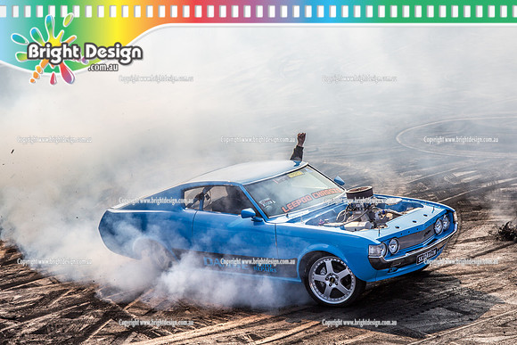Summernats 32 Thursday 3 Jan 2019  BDMP1590  SKIDRAGIN BURNOUT