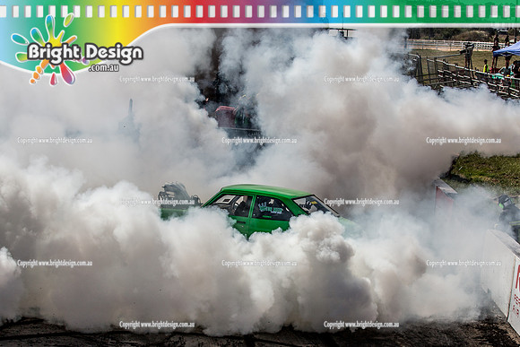 Summernats 32 Thursday 3 Jan 2019  BDMP1267  TUFF20 BURNOUT