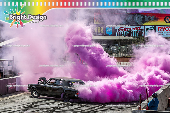 Summernats 32 Thursday 3 Jan 2019  BDMP1188  UCSMOKE BURNOUT