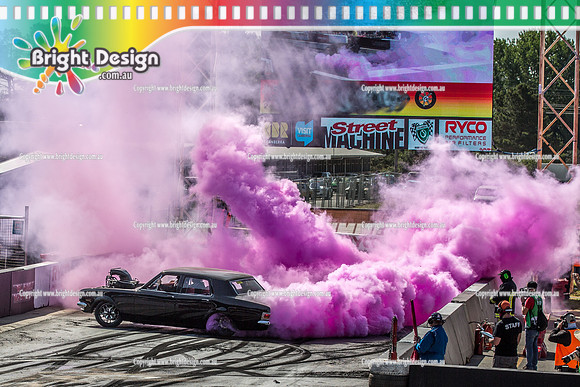 Summernats 32 Thursday 3 Jan 2019  BDMP1187  UCSMOKE BURNOUT