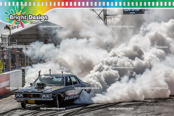 Summernats 32 Thursday 3 Jan 2019  BDMP1161  MCFRY BURNOUT