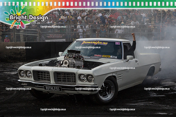Summernats 28 Sunday 4 Jan 2015  BD  (8333)  RUTHLESS BURNOUT