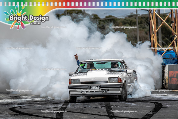 Summernats 34 Friday 7 Jan 2022  BDMP2992  B4RRA6 BURNOUT