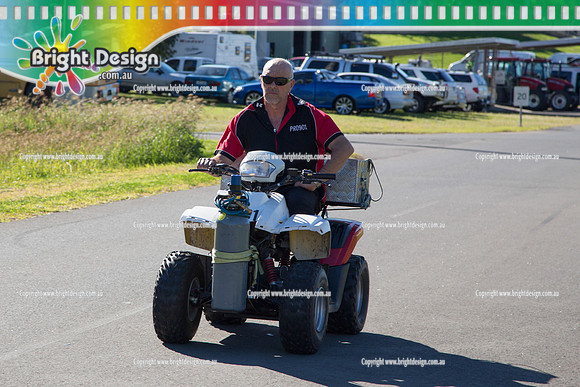 X-Champs @ Sydney Dragway SUN 4 May 2014  (6807)  BIKE PRO STOCK MOTORCYCLE 2 pm 901 PHIL HOWARD   CROWD