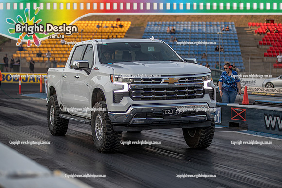 Fast Friday & Roll Racing @ Calder Park Drag Racing 29 November 2024 (173630) CZJ403