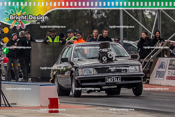 Nostalgia Tri-series RND 2 @ Swan Hill Dragway Sat 18 May 2019   (9200)-2  1111 SLE VH COMMODORE 383SLE