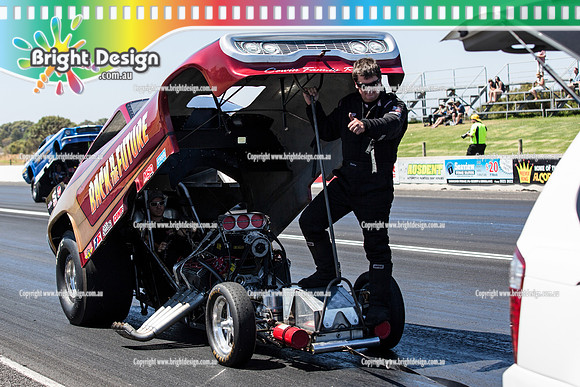 Areoflow Nitro Funny Cars @ Portland 1 Feb 2014  (1072)  BACK TO THE FUTURE CROWD