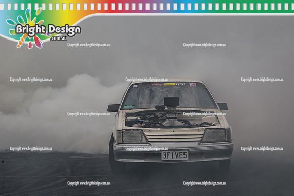 Summernats 28 Sunday 4 Jan 2015  BD  (7739)  3FIVE5 BURNOUT