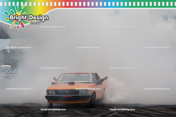 Summernats 28 Sunday 4 Jan 2015  BD  (7776)  TYRKILR BURNOUT