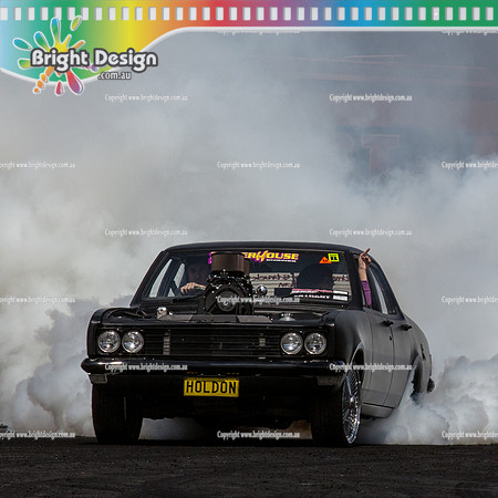 Motorfest @ Lardner Park  March 2015 SUNDAY  (19024)  HOLDON BURNOUT