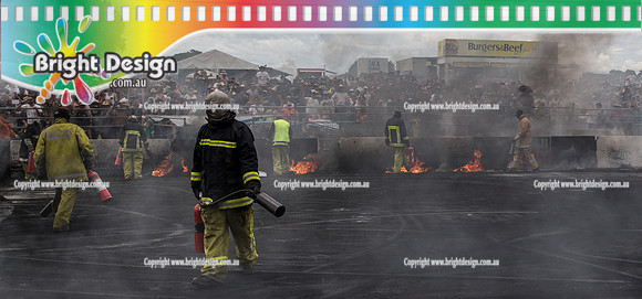Summernats 28 Sunday 4 Jan 2015  BD  (8078)  STRUGLIN BURNOUT