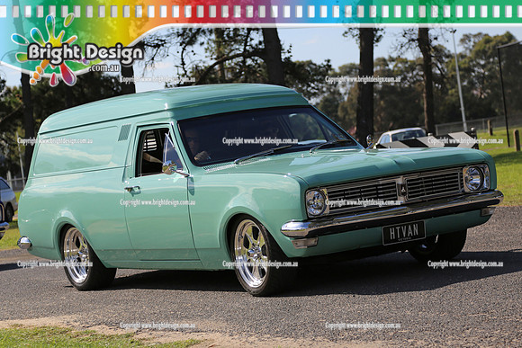 All Holden Day @  Dandeonong 7 April 2013  Bright Design (1434)  HTVAN
