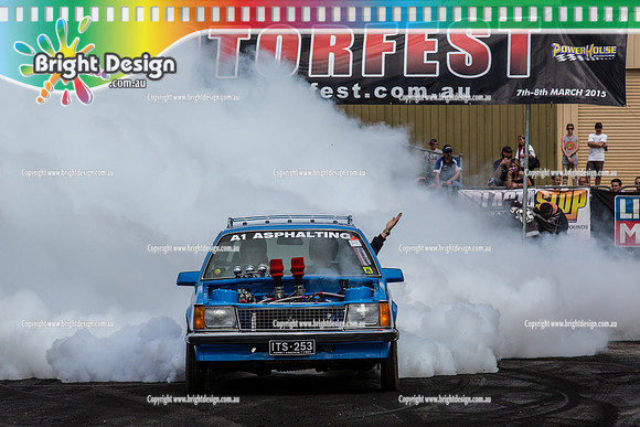Motorfest @ Lardner Park  March 2015 SUNDAY  (19745)  ITS253 BURNOUT