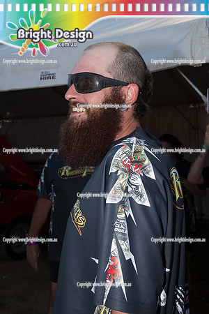 Summernats 28 Friday 2 Jan 2015  BD  (368)  RIVERINA THRASHERS  CROWD