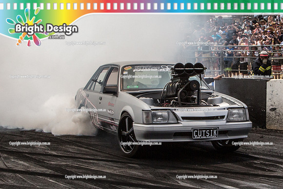 Summernats 28 Sunday 4 Jan 2015  BD  (7954)  CUTSIK BURNOUT