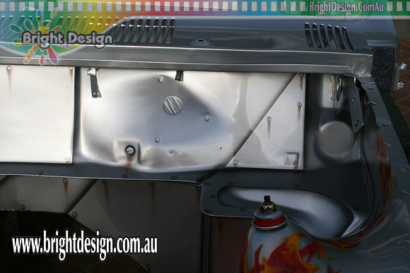 LA Holden Gemini Engine Bay Custom Airbrushed at Brght Design n Custom paint by Bright Design (1)