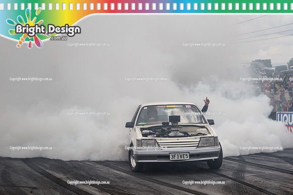 Summernats 28 Sunday 4 Jan 2015  BD  (7733)  3FIVE5 BURNOUT