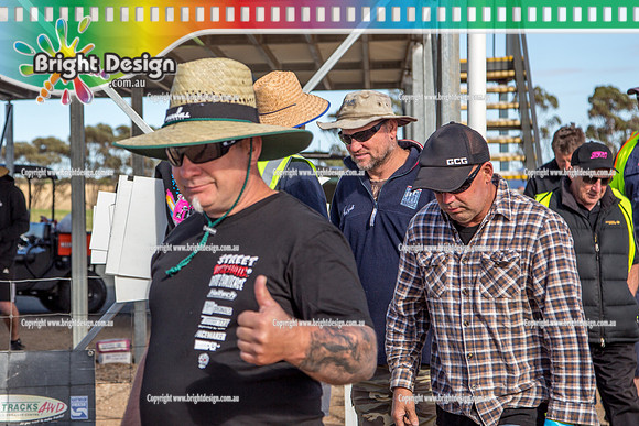 Street Machine Drag Challenge 5 SMDC5 2018  BDMP5855   DRIVERS BRIEFING CREW