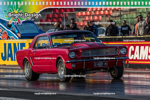Fast Friday @ Calder Park Drag Racing Friday 11 October 2019 (127834)  01665M  LES DERFI