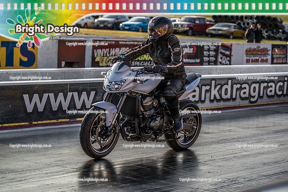 Fast Friday @ Calder Park Drag Racing Friday 11 October 2019 (127604)  KAWASAKI BIKE Darren Grima tbc