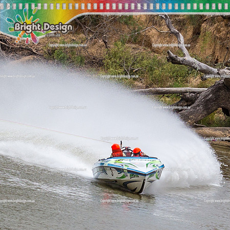 50th Southern 80 Feb 2015 Echuca Moama Ski Racing Photography  (1177)-2 square Hellrazor