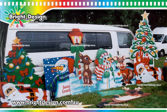 Home Decorations of Outdoor christmas display hand created by Bright Dersign Airbrusihng studio (2)