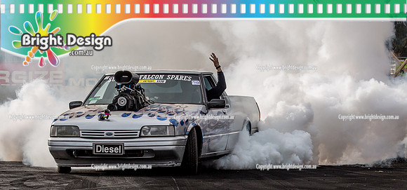 Summernats 29 SATURDAY 8 Jan 16  BDMP7218  DIESEL BURNOUT