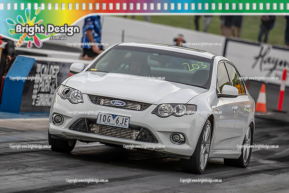 Fast Friday & Roll Racing @ Calder Park Drag Racing 19 January 2024 (163295)  1DG6JE