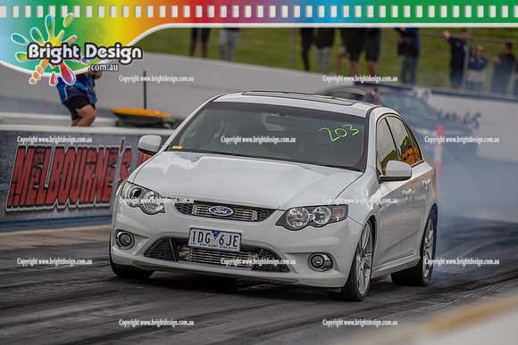 Fast Friday & Roll Racing @ Calder Park Drag Racing 19 January 2024 (163287)  1DG6JE