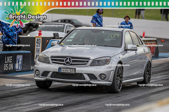 Fast Friday & Roll Racing @ Calder Park Drag Racing 19 January 2024 (163255)  V AV927