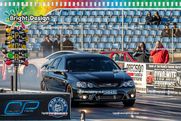 Fast Friday @ Calder Park Drag Racing 17 November 2023 (159299)  ONB41L